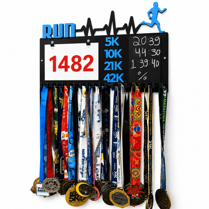 Kit de Porta-Medalhas MDF 3 em 1 Áreas Número Peito e Recorde  MySteps VictoryHanger® 50x30 cm Suporte Mais de 100 Medalhas + Giz de Lousa Parafusos e Buchas